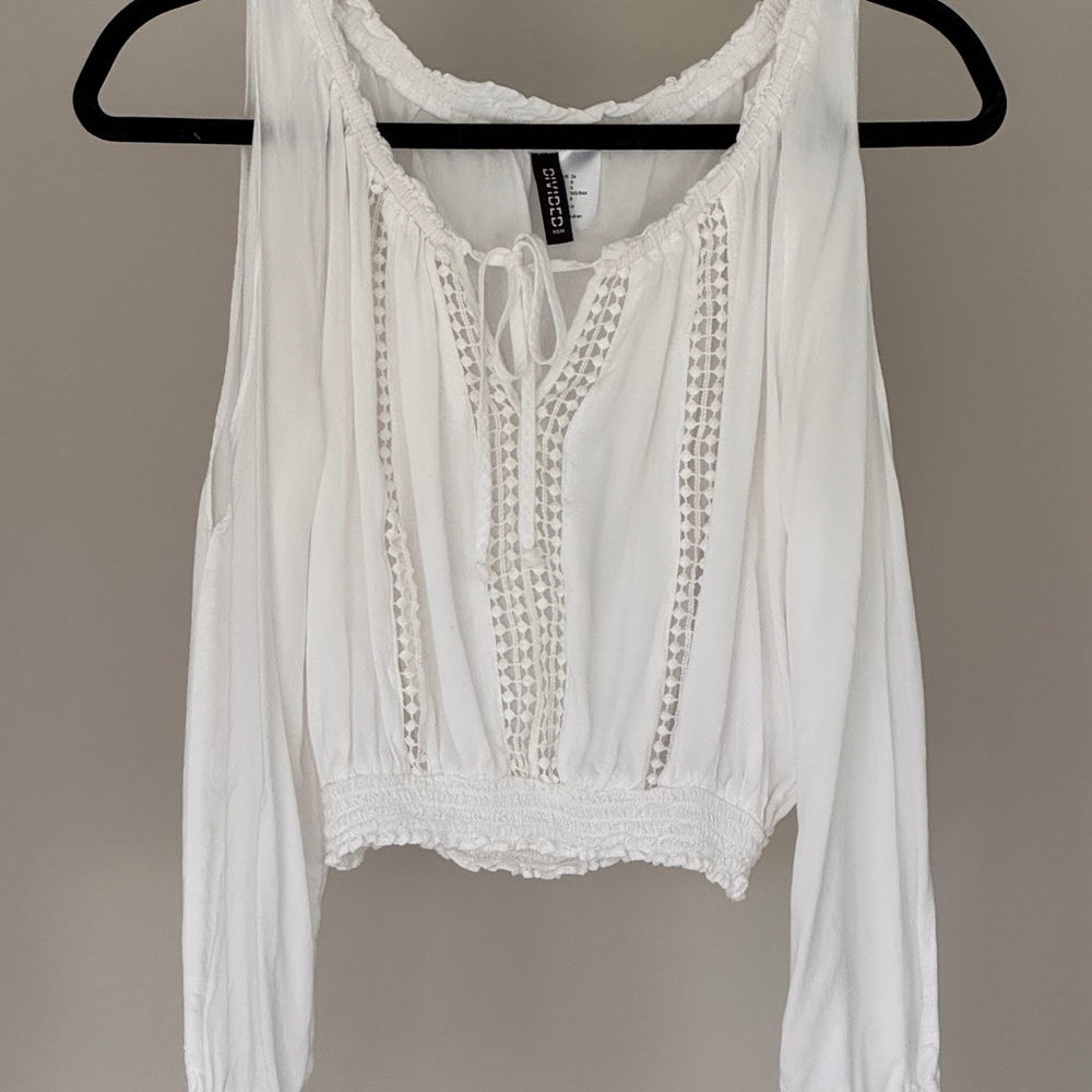 H&M White Long Sleeve Smocked Crop Blouse